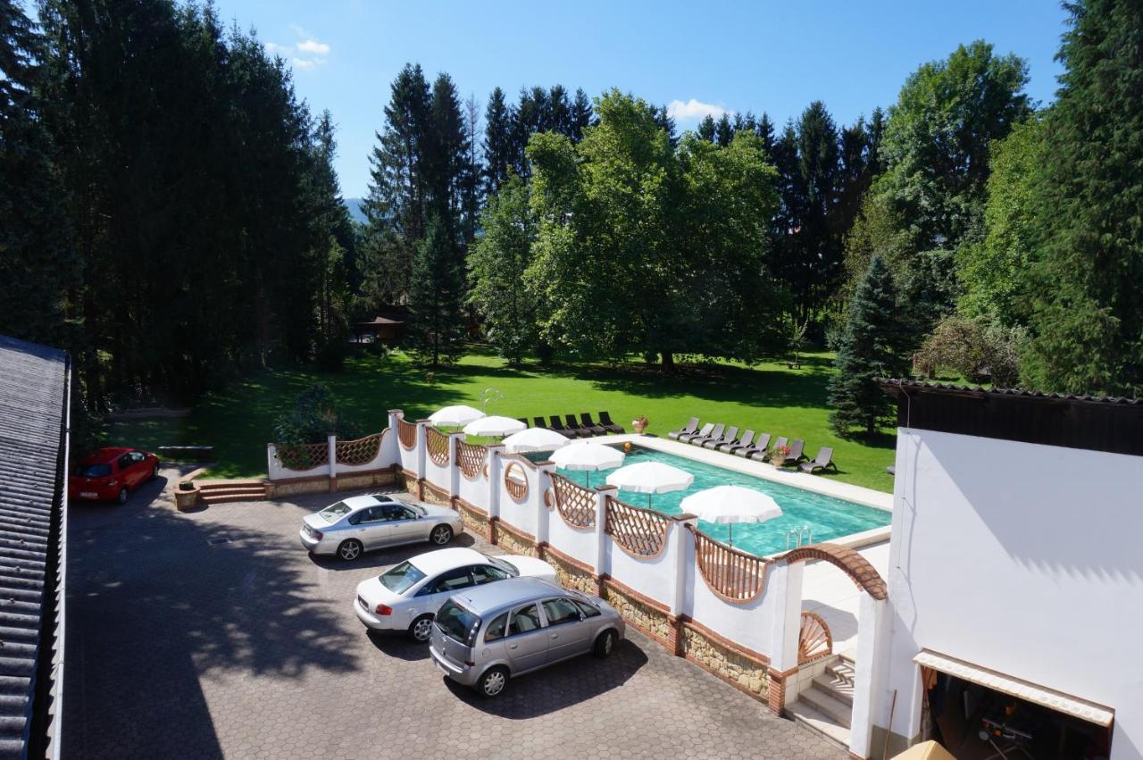 Gartenhotel Kloepferkeller Eibiswald Εξωτερικό φωτογραφία